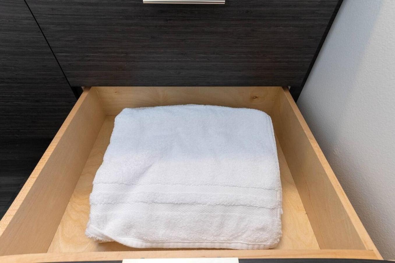 Self Check-In-Washer-Dryer-4Ksmart Tv-King Bed-Gym Tacoma Esterno foto
