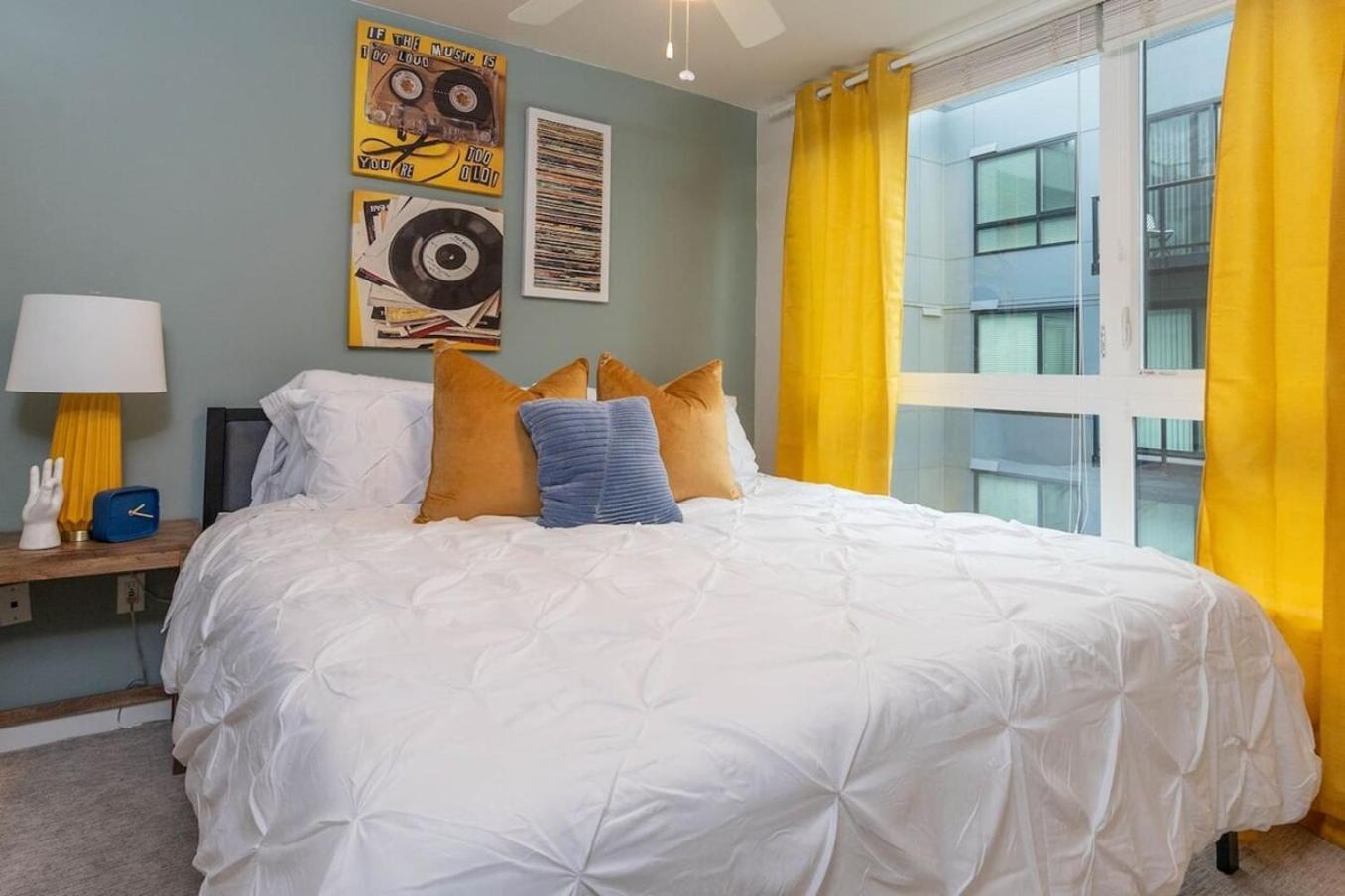 Self Check-In-Washer-Dryer-4Ksmart Tv-King Bed-Gym Tacoma Esterno foto